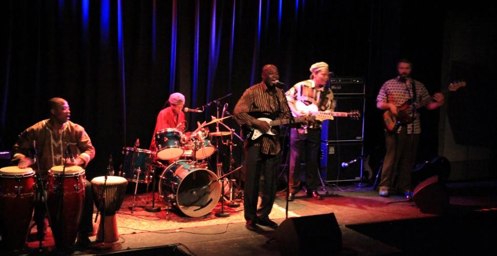 Ablai & The Roots Man Band 