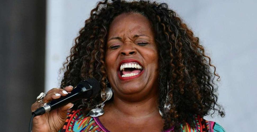 Dianne Reeves