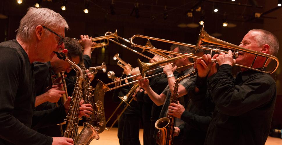 Tolvan Big band
