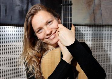 Bettina Flater 