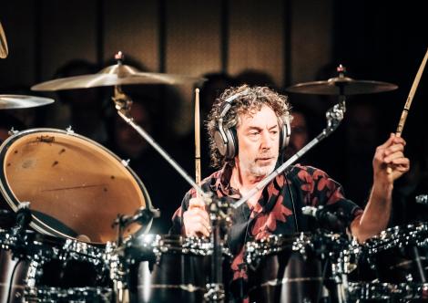 Simon Phillips by Eva Sutter